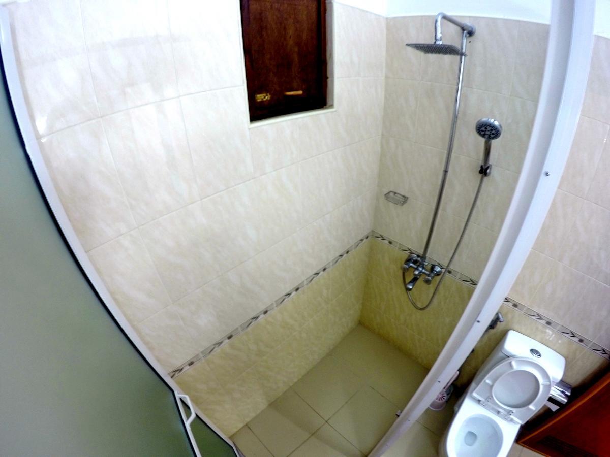 รามอน บีช รีสอร์ต Hotel อัมบาลังโกดา ภายนอก รูปภาพ